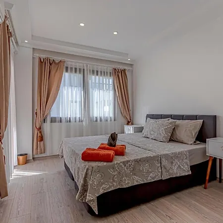 Cozy 2 Bedroom * بيليك